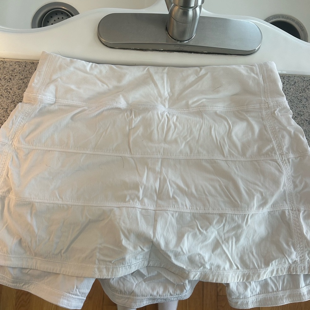 Lululemon Athletica White Skorts